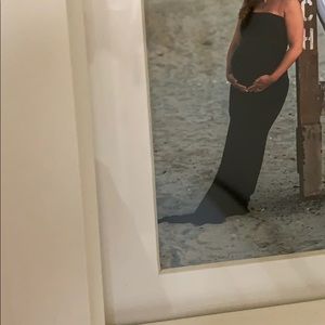 Beautiful maternity gown for photoshoot